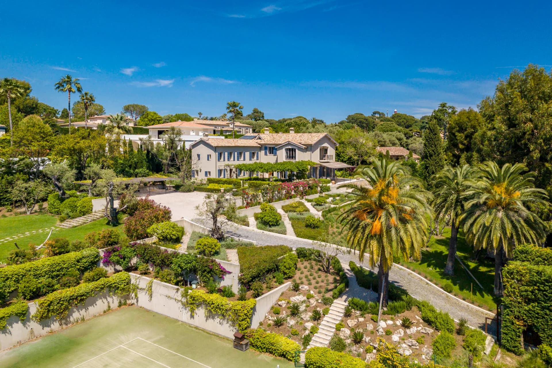Villa Jasmine: 6-Bedroom Cap d'Antibes Farmhouse Estate with Tennis Court