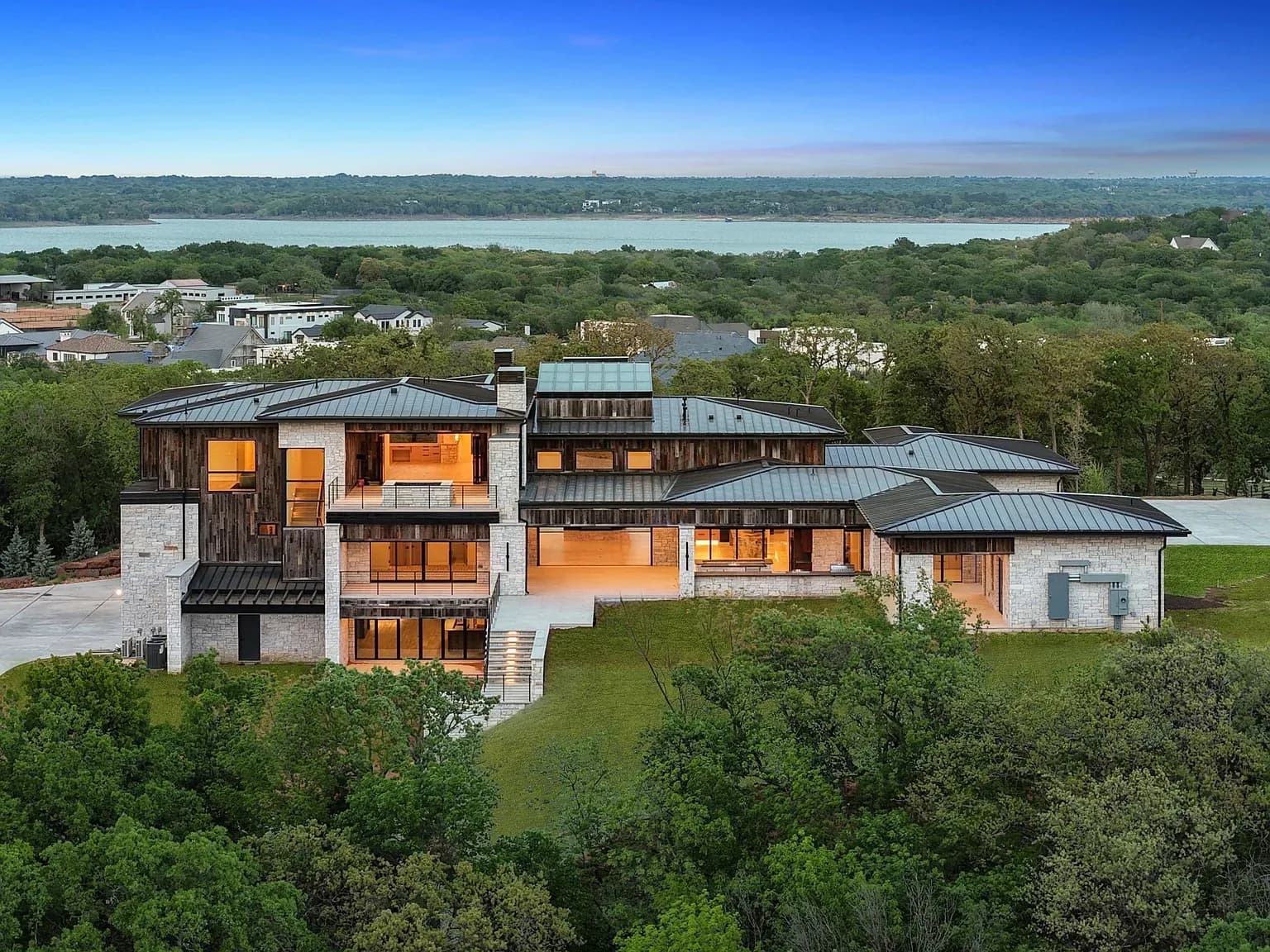Summit of Southlake: A $24M Trophy Estate on 8.69 Acres